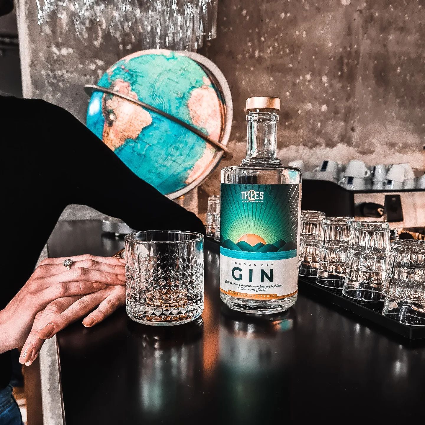 2 Tales London Dry Gin 0.70l