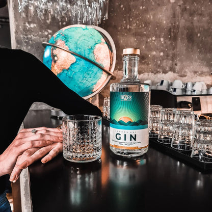 2 Tales London Dry Gin 0.70l